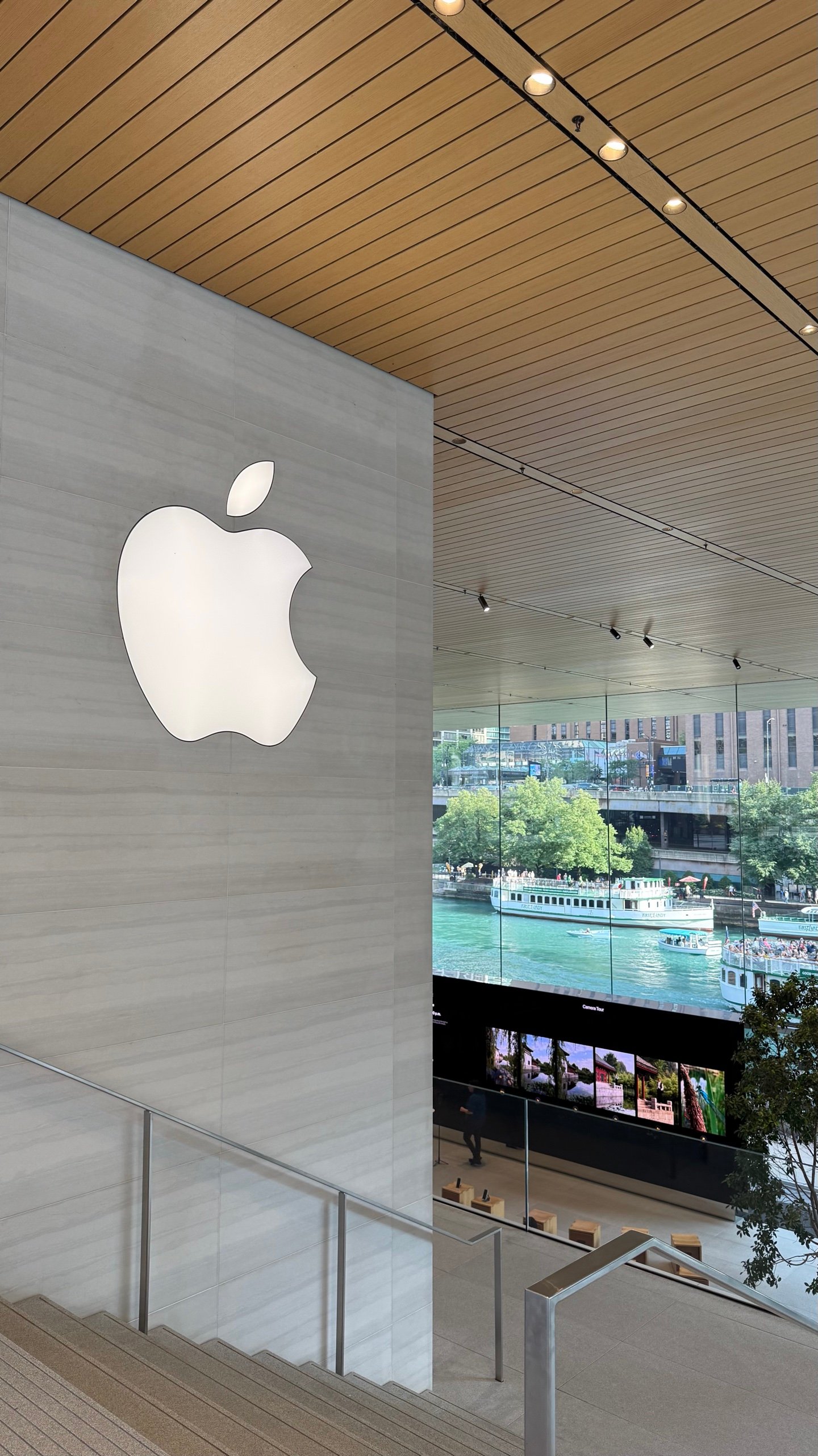 best apple store i've ever seen.